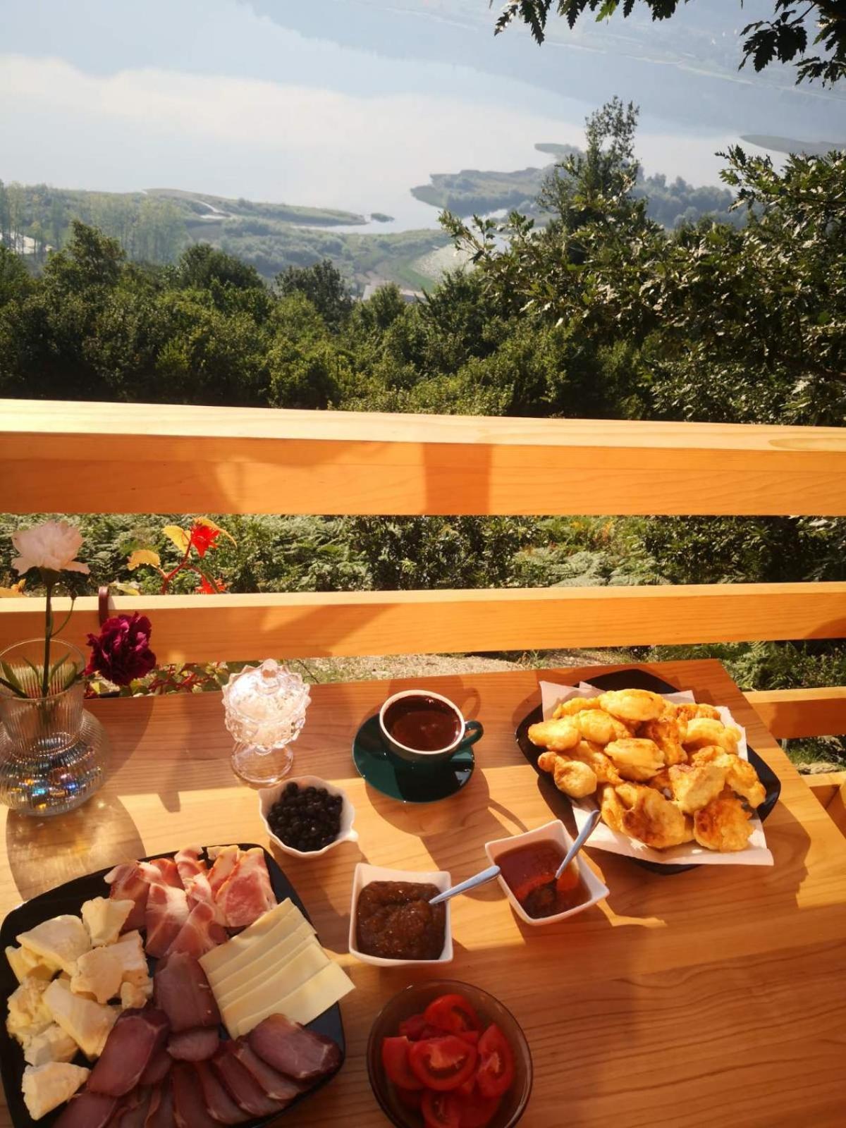 Suncani Brijeg Eco Village Plav Buitenkant foto